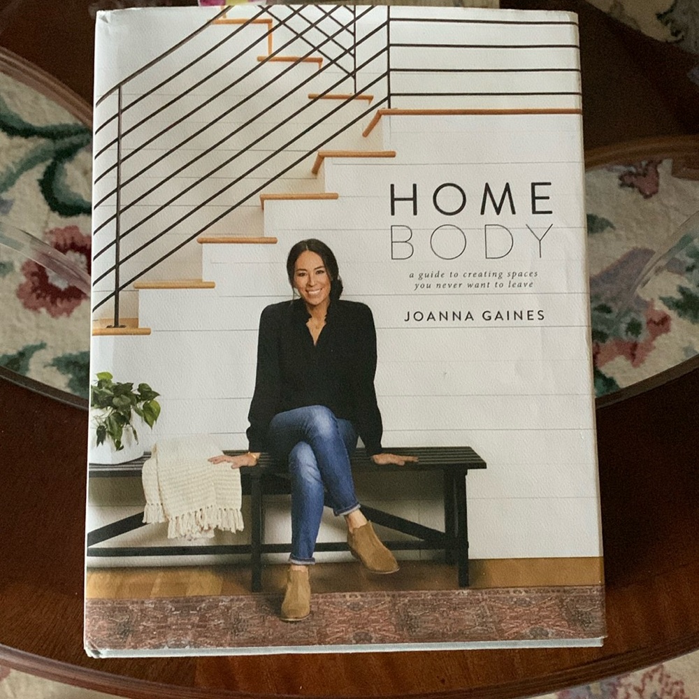 Coffee Table book by Joanna Gaines
Home Design Instructional Book